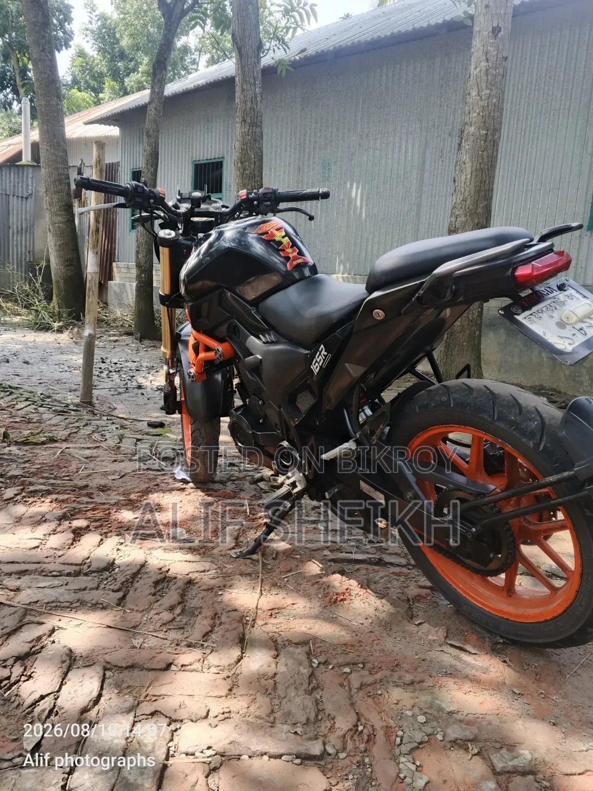 Runner Bolt 165R 2022 Black