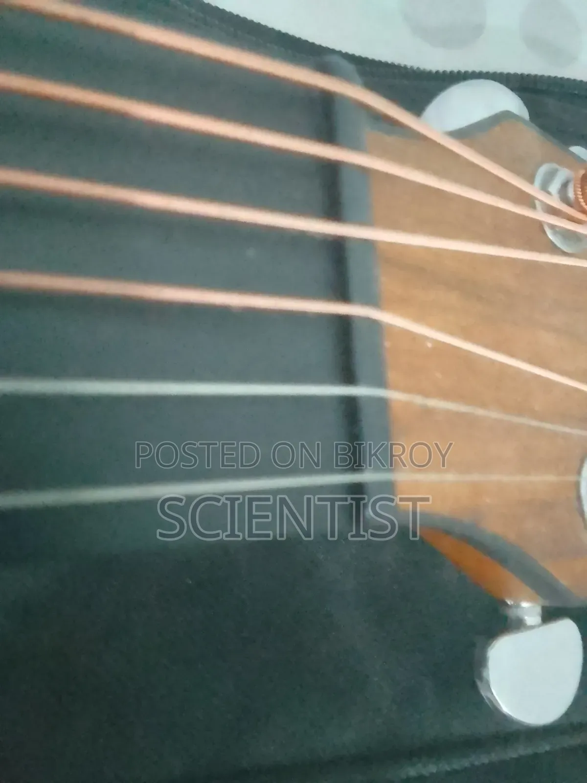 Deviser LS-570-eq Guitar for Sale.(Almost New)
