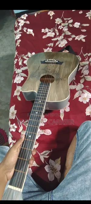 Guiter for Sell Emergency