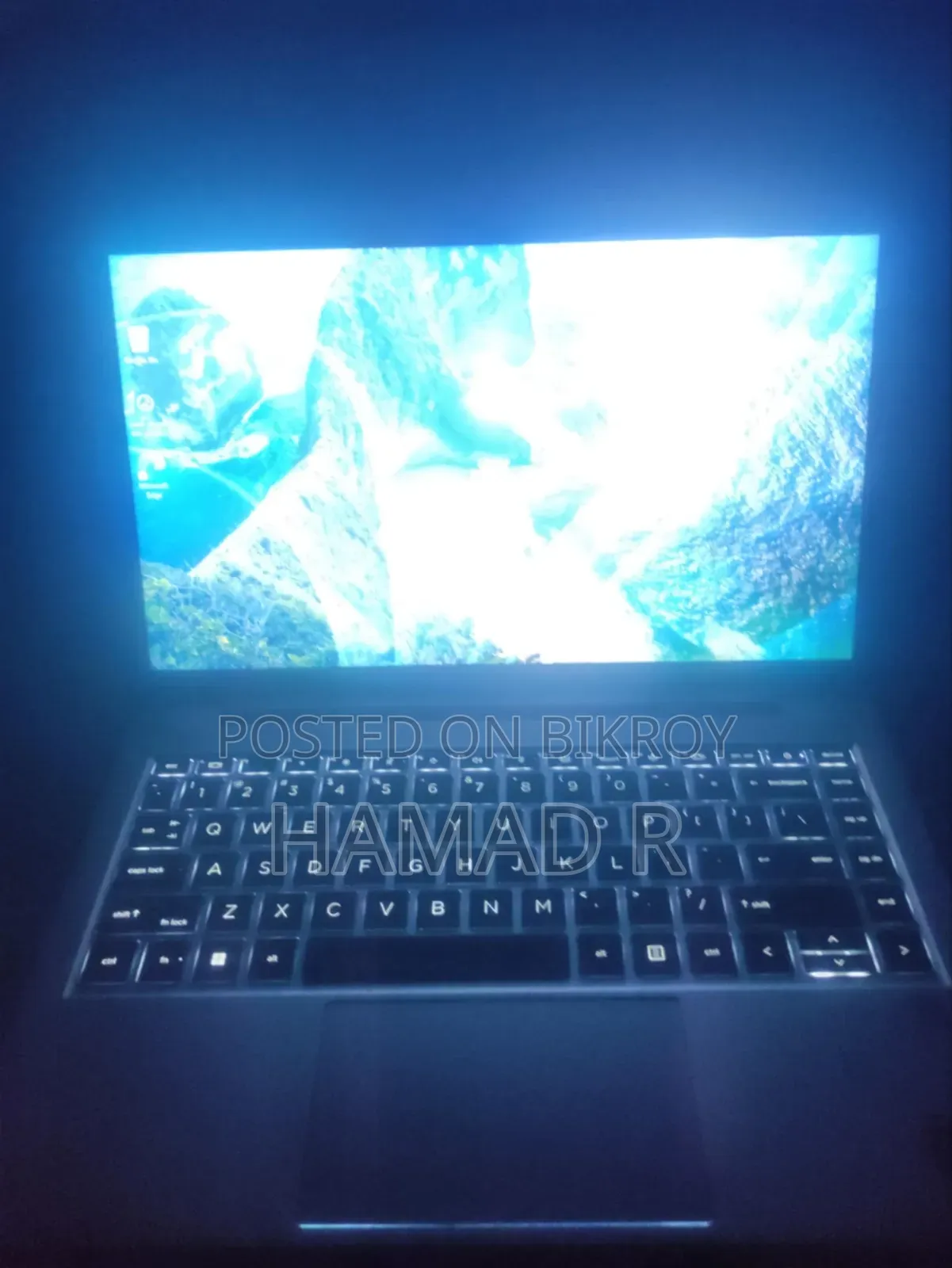 Laptop HP 250 G10 24GB AMD Ryzen 5 SSD 256GB