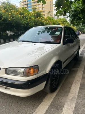 Toyota Corolla Sedan 1996 White