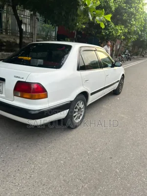 Toyota Corolla Sedan 1996 White