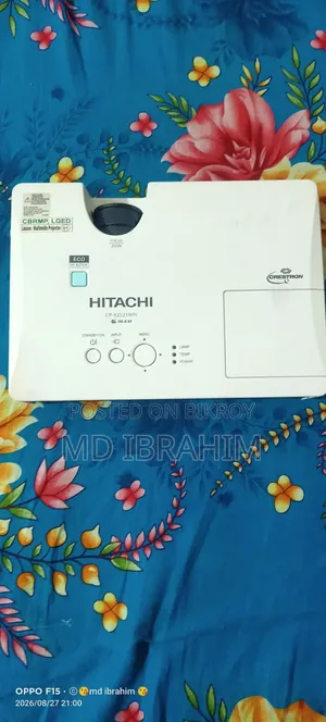 Hitachi Projector