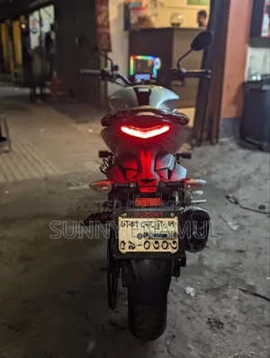 Suzuki Gixxer 2022 Silver