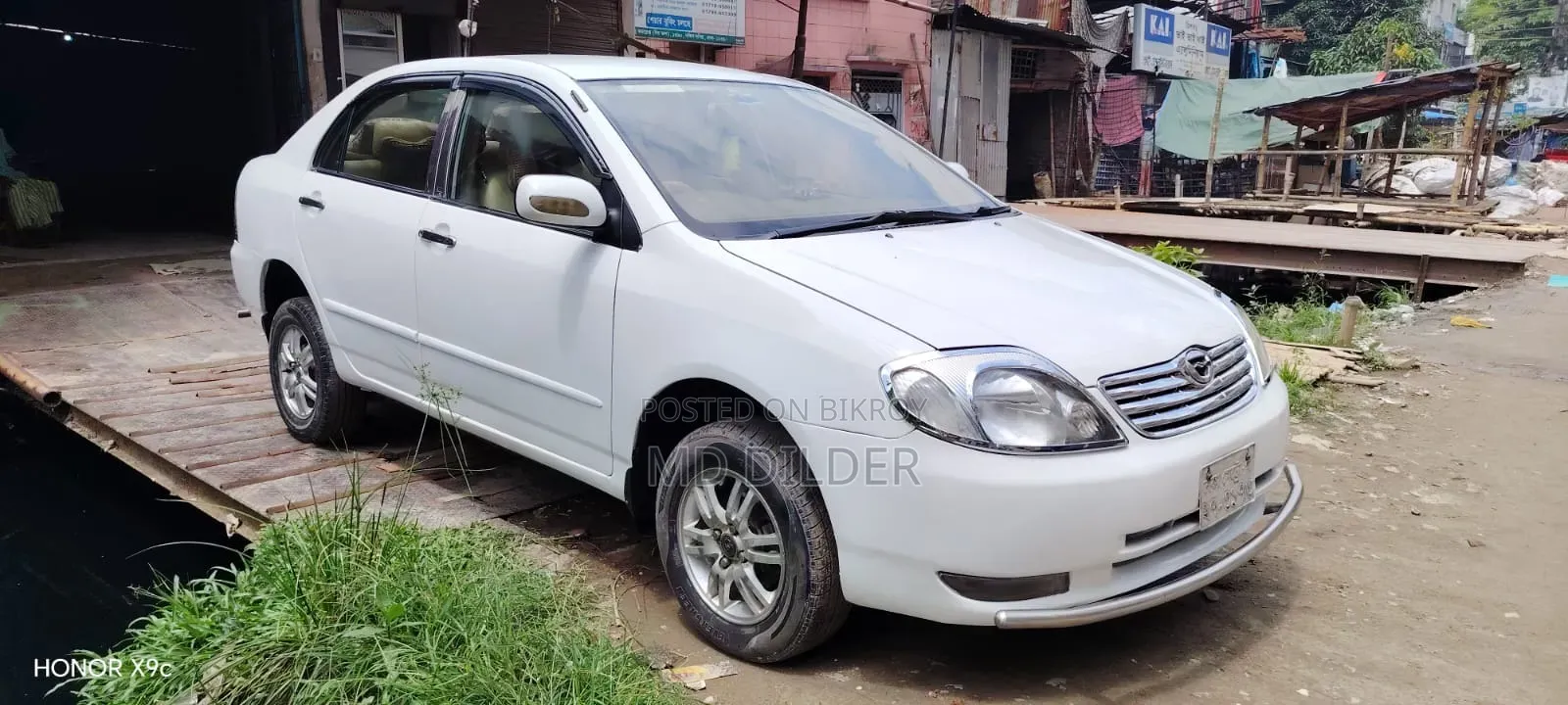 Toyota Corolla 2003 White