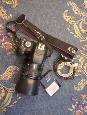 ক্যামেরা 700d
