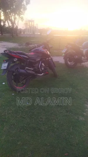 Bajaj Pulsar 150 2022 Red