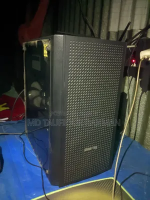 Desktop Computer 8GB AMD Ryzen 5 SSD 256GB