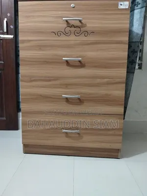 Chest of Drawers [Regal]