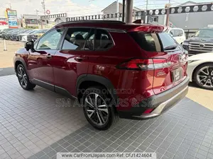 টয়োটা করোল্লা ক্রস ২০২৪ লাল