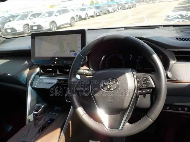 Toyota Harrier Hybrid Z 2023 Black