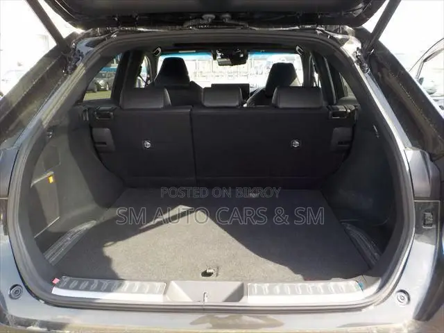 Toyota Harrier Hybrid Z 2023 Black