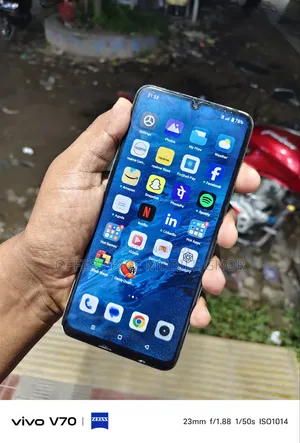 Realme Narzo N53 128 GB Red