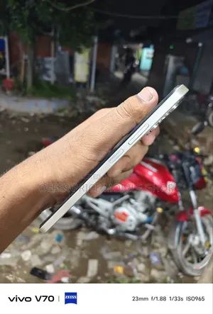 Realme Narzo N53 128 GB Red