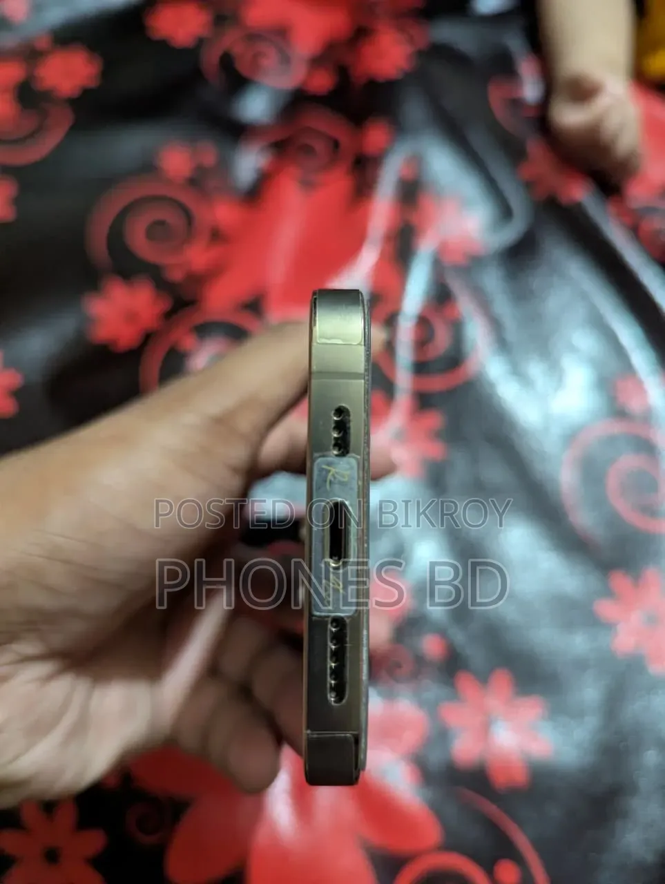 অ্যাপল আইফোন ১৩ প্রো ২৫৬ জিবি গোল্ড