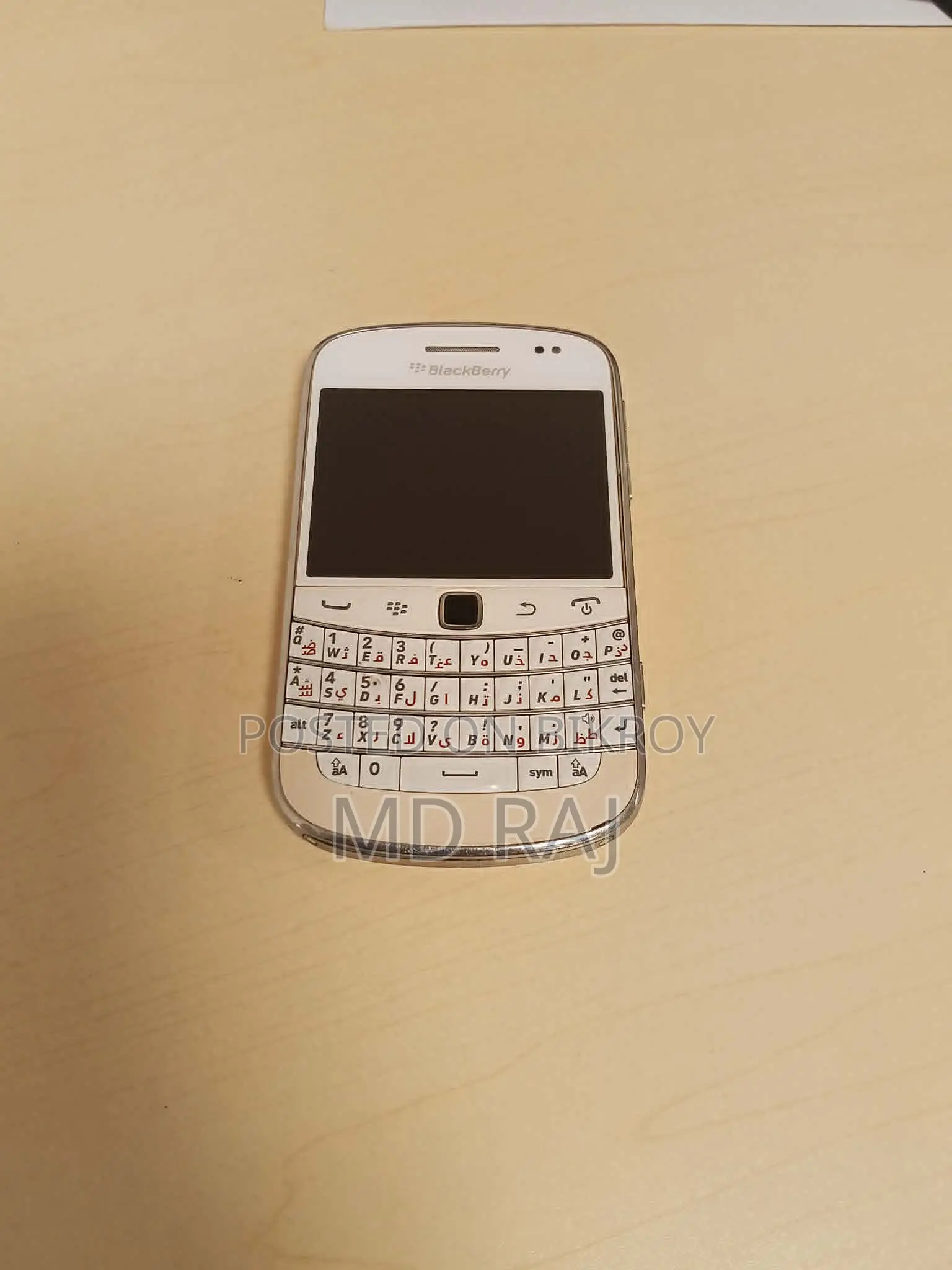 BlackBerry Bold Touch 9900 8 GB White