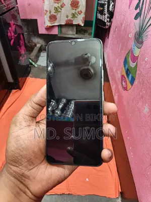 Vivo Y03t 64 GB