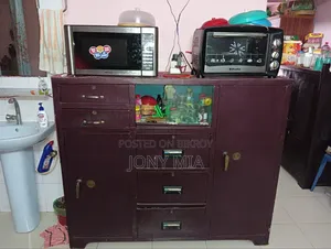 2 Ta Showcase Sell Korte Chai