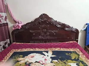 Original Loha Wood Bed ( 6ft × 7 Ft )