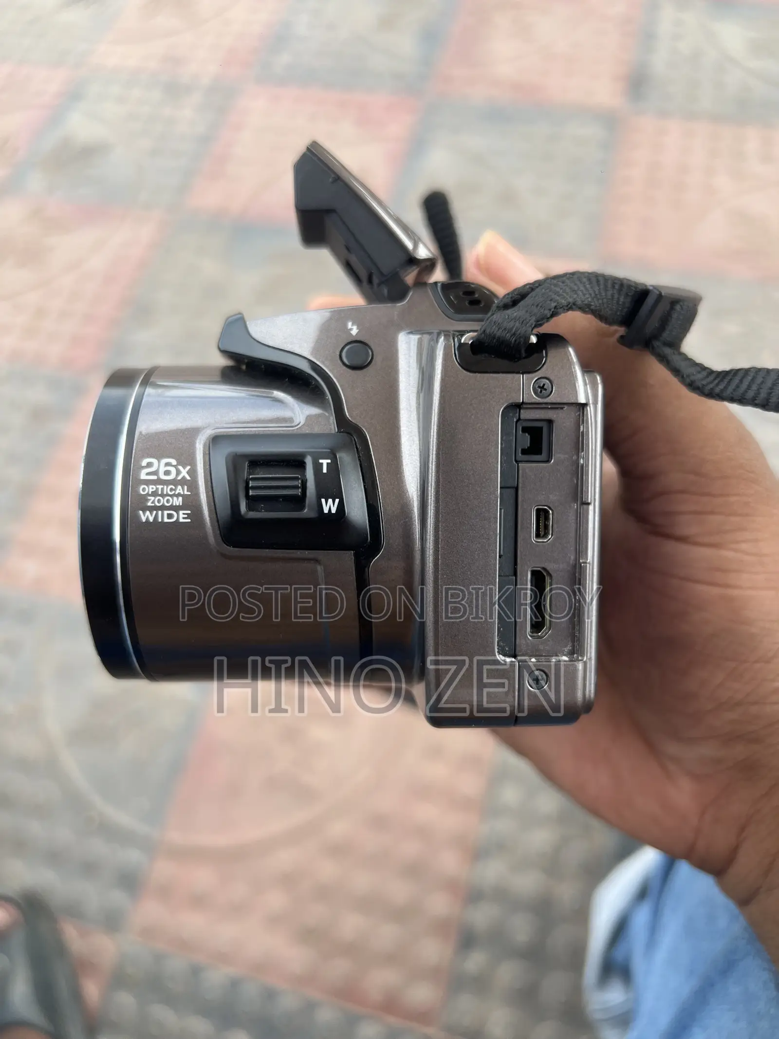 Nikon Coolpix L810 Camera