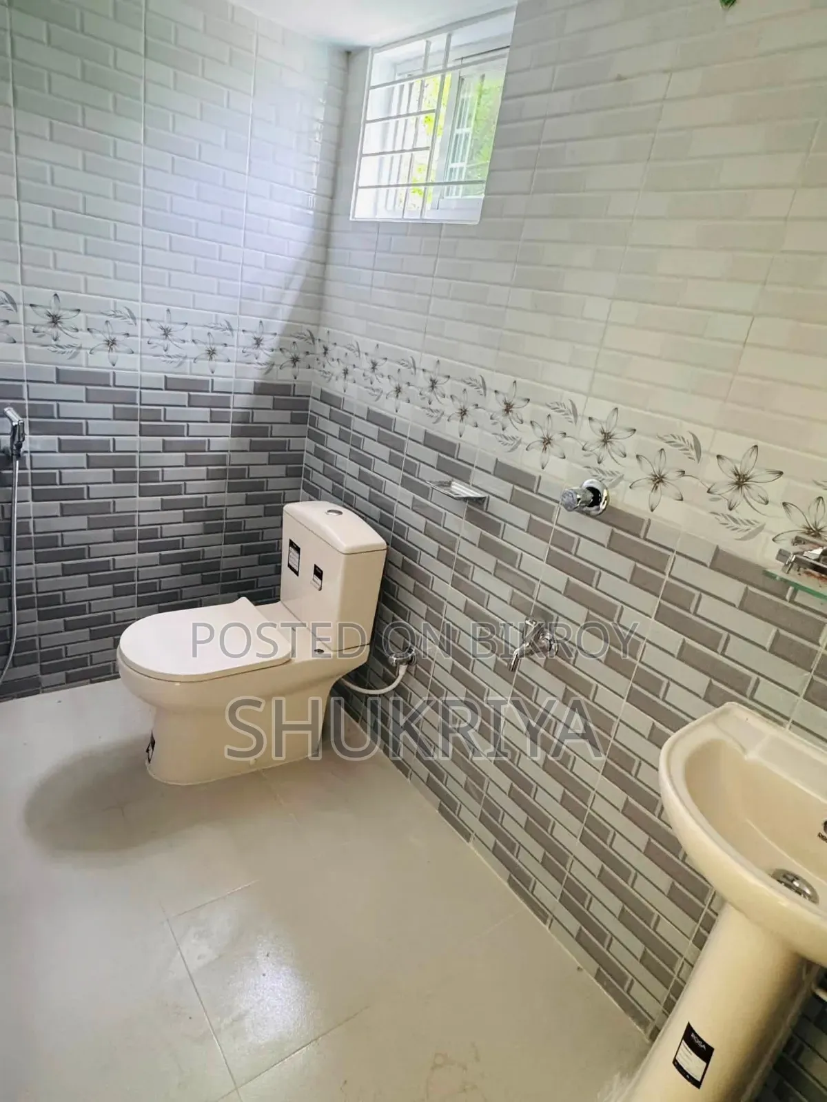 Mini Flat in Tricon Properties, Shiroil for sale