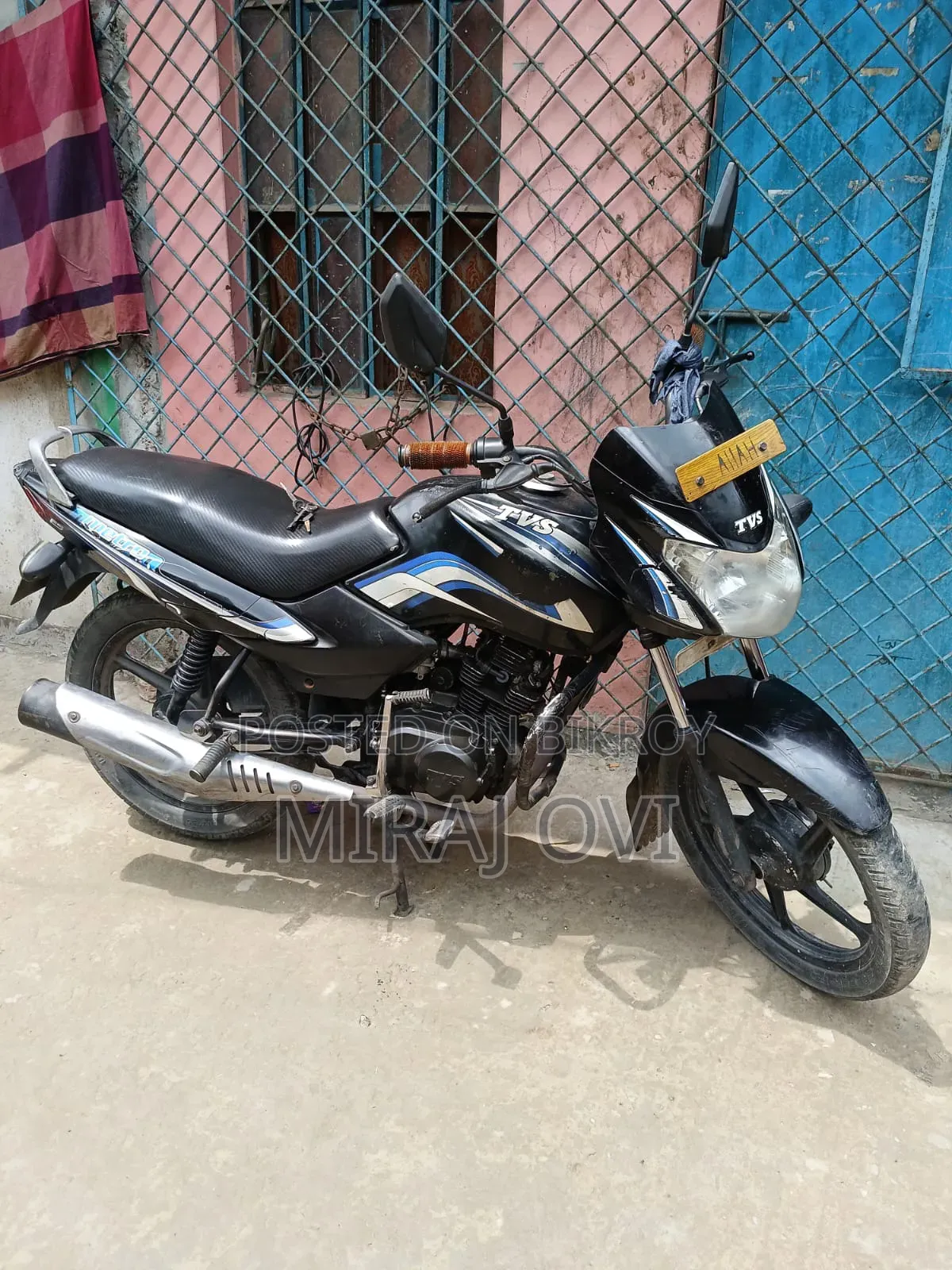 TVS Metro 2017 Black