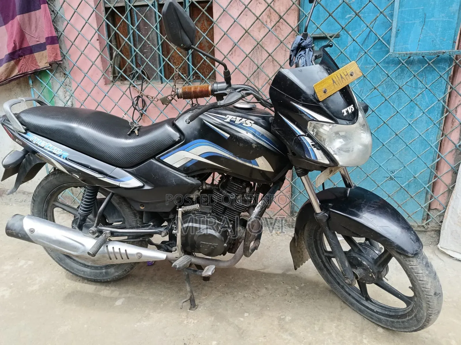 TVS Metro 2017 Black