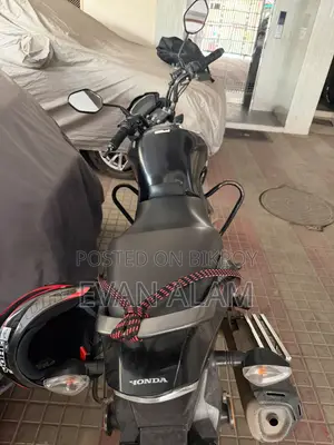 Honda CB 2018 Black