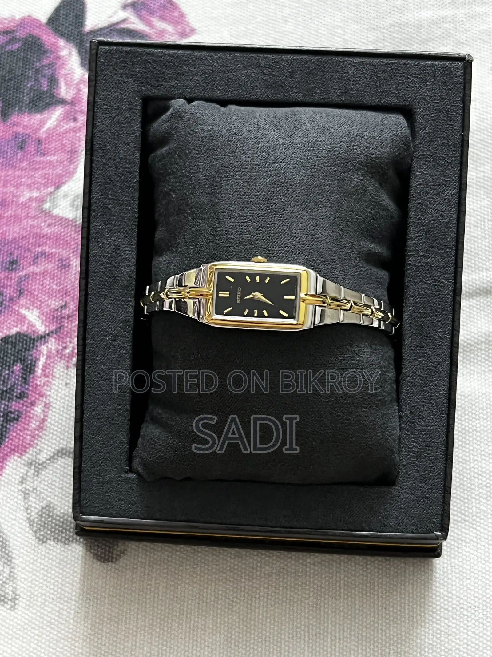 Seiko Essentials Swro 46 Women's Watch