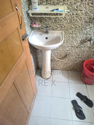 1bdrm Apartment in Dhap for rent