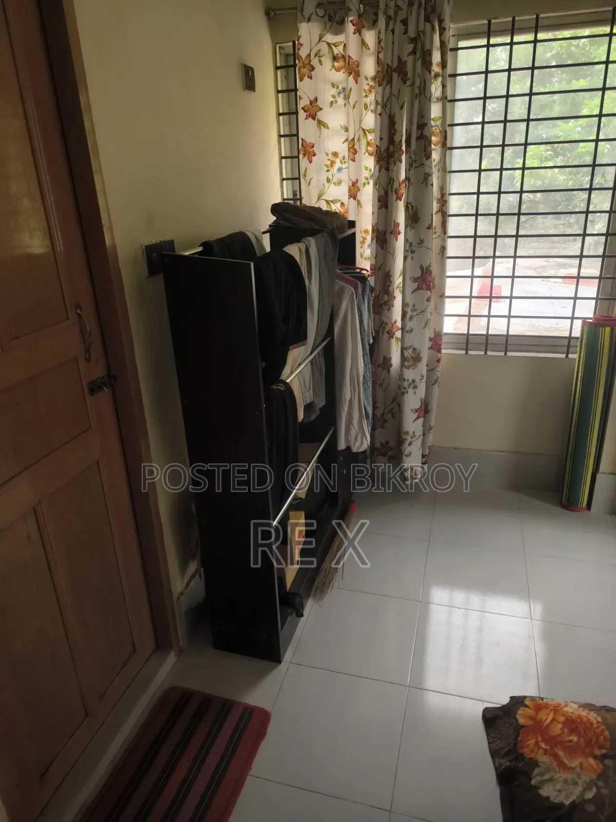 1bdrm Apartment in Dhap for rent