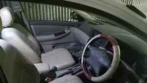 Toyota Corolla 2003 White