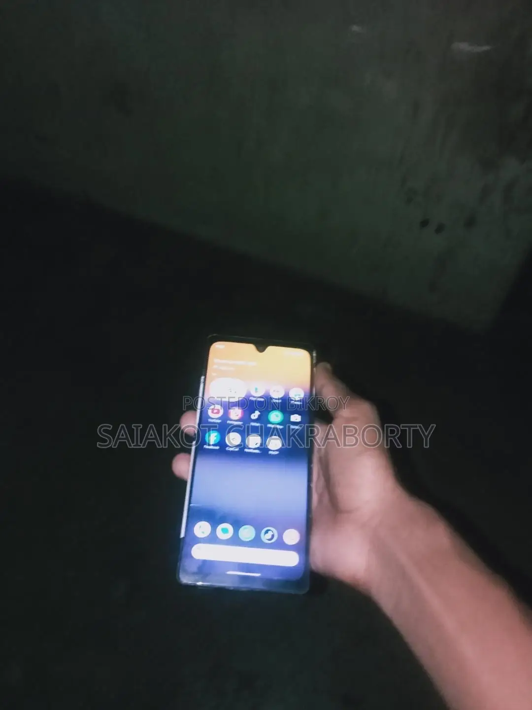 EL 6C 8 GB Black