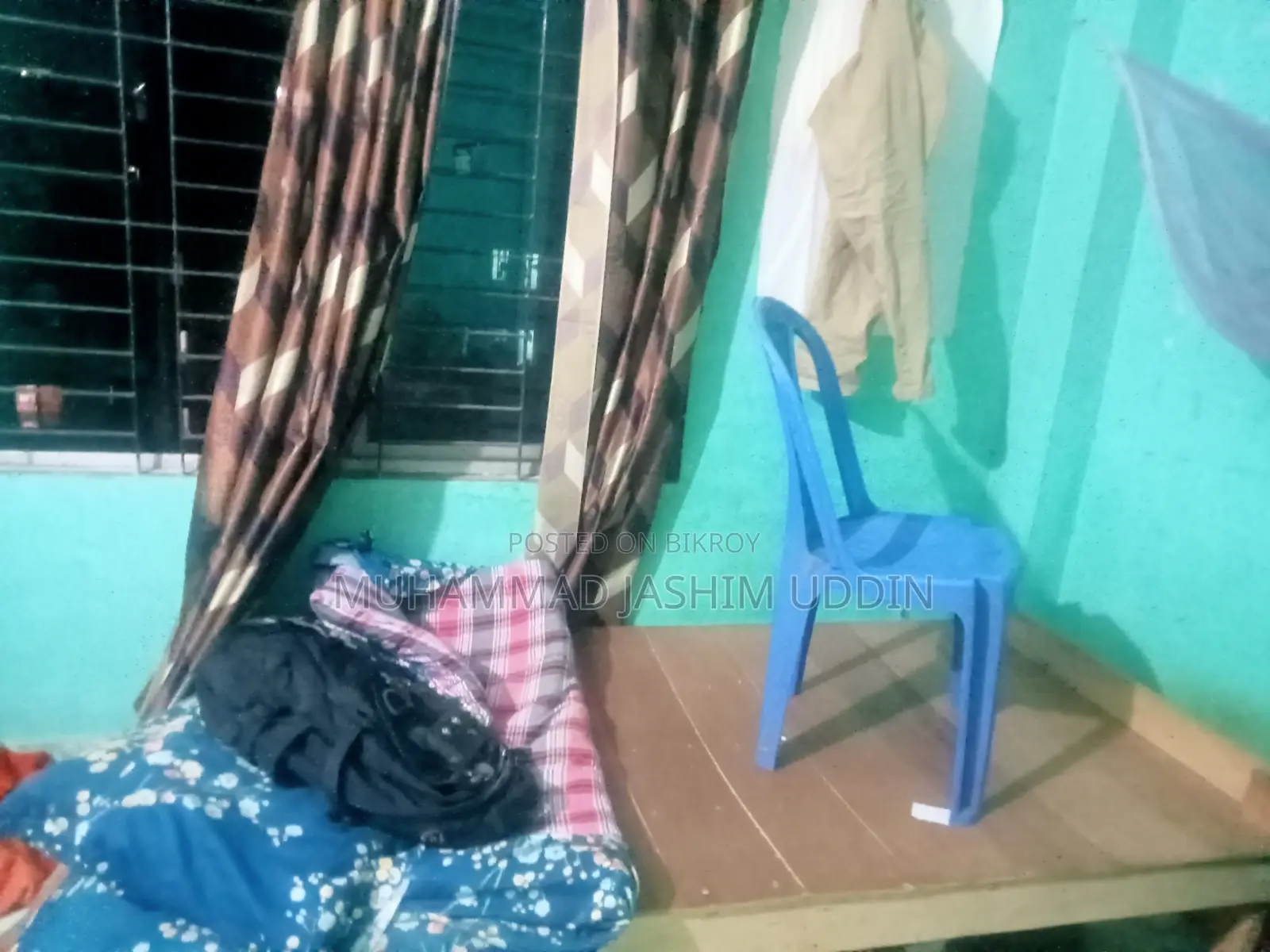 চকি + চেয়ার মাত্র ৬০০ টাকা