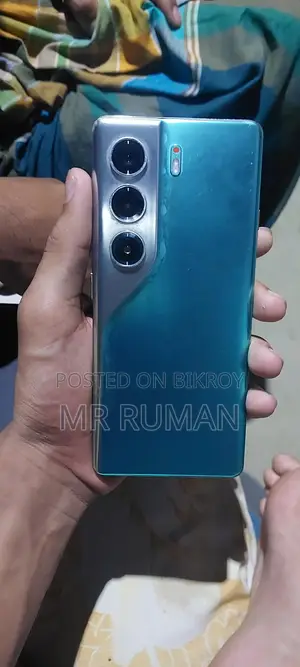 Tecno Camon 40 Pro 5G 256 GB Blue