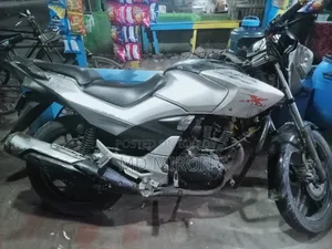 Hero Dawn 150 2020 White
