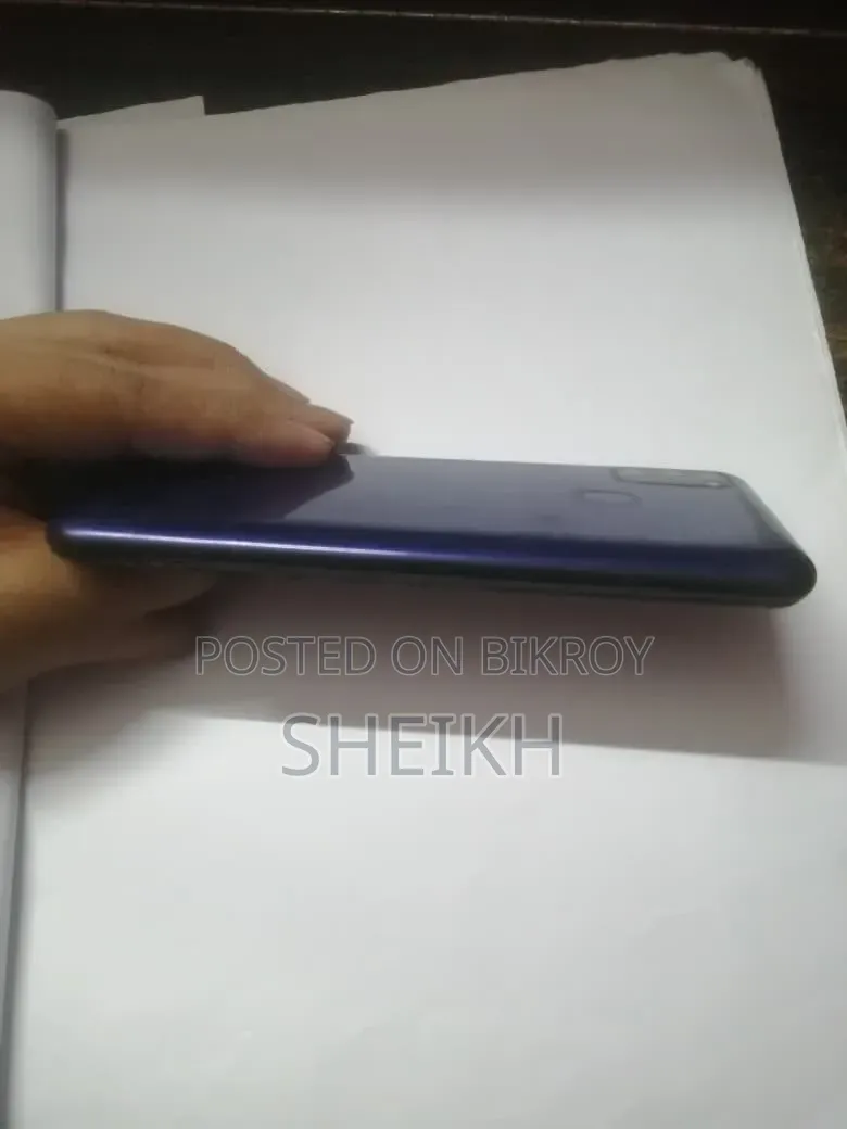 Samsung Galaxy M21 64 GB Blue