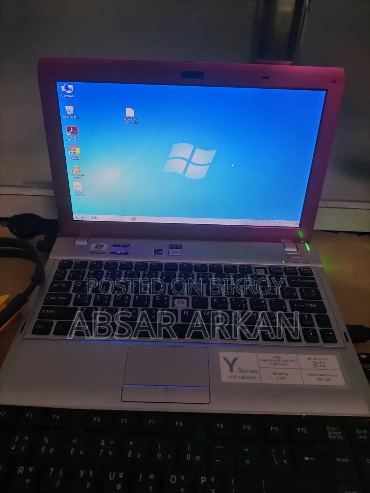 Laptop Sony VAIO EH/3B4EW 2GB AMD A4 HDD 256GB