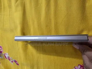 Samsung Z 16 GB Silver