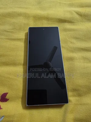 Samsung Z 16 GB Silver