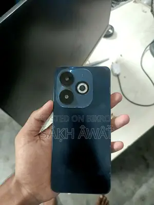 Infinix Smart 8 Plus 128 GB Blue