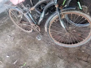 দুটি সাইকেল বিক্রয় হবে