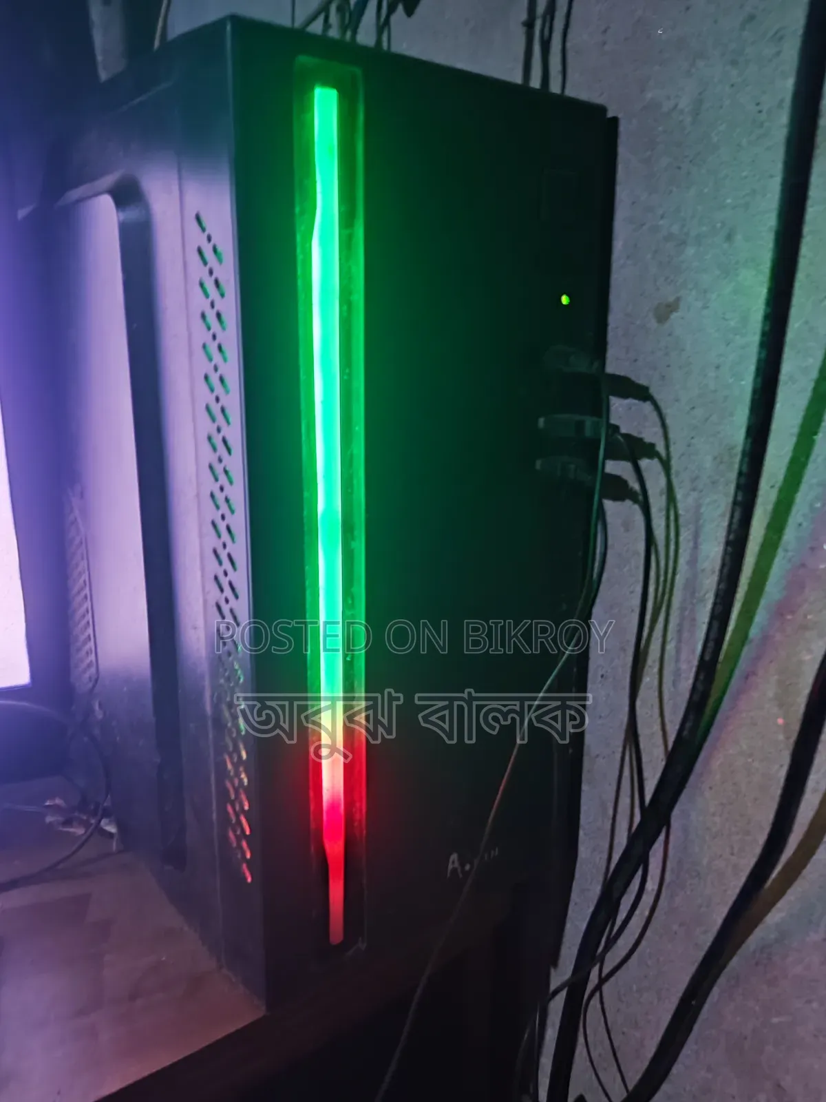 Desktop Computer Chuwi 8GB Intel Core i3 SSD 128GB