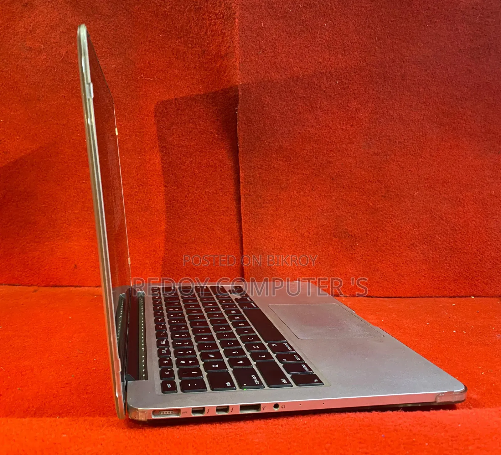 Laptop Apple MacBook Pro 2012 8GB Intel Core i5 SSHD (Hybrid) 128GB