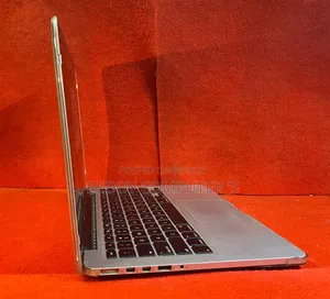 Laptop Apple MacBook Pro 2012 8GB Intel Core i5 SSHD (Hybrid) 128GB