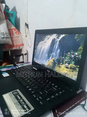 Laptop Acer AS5755 4GB Intel Core i3 HDD 512GB