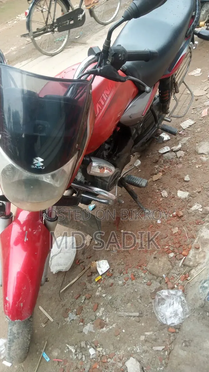Bajaj Platina 100 2015 Red