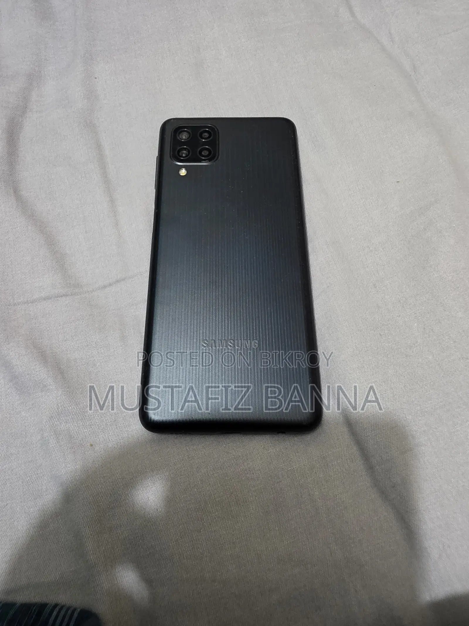 স্যামসাং গ্যালাক্সি এফ২২ ১২৮ জিবি কালো