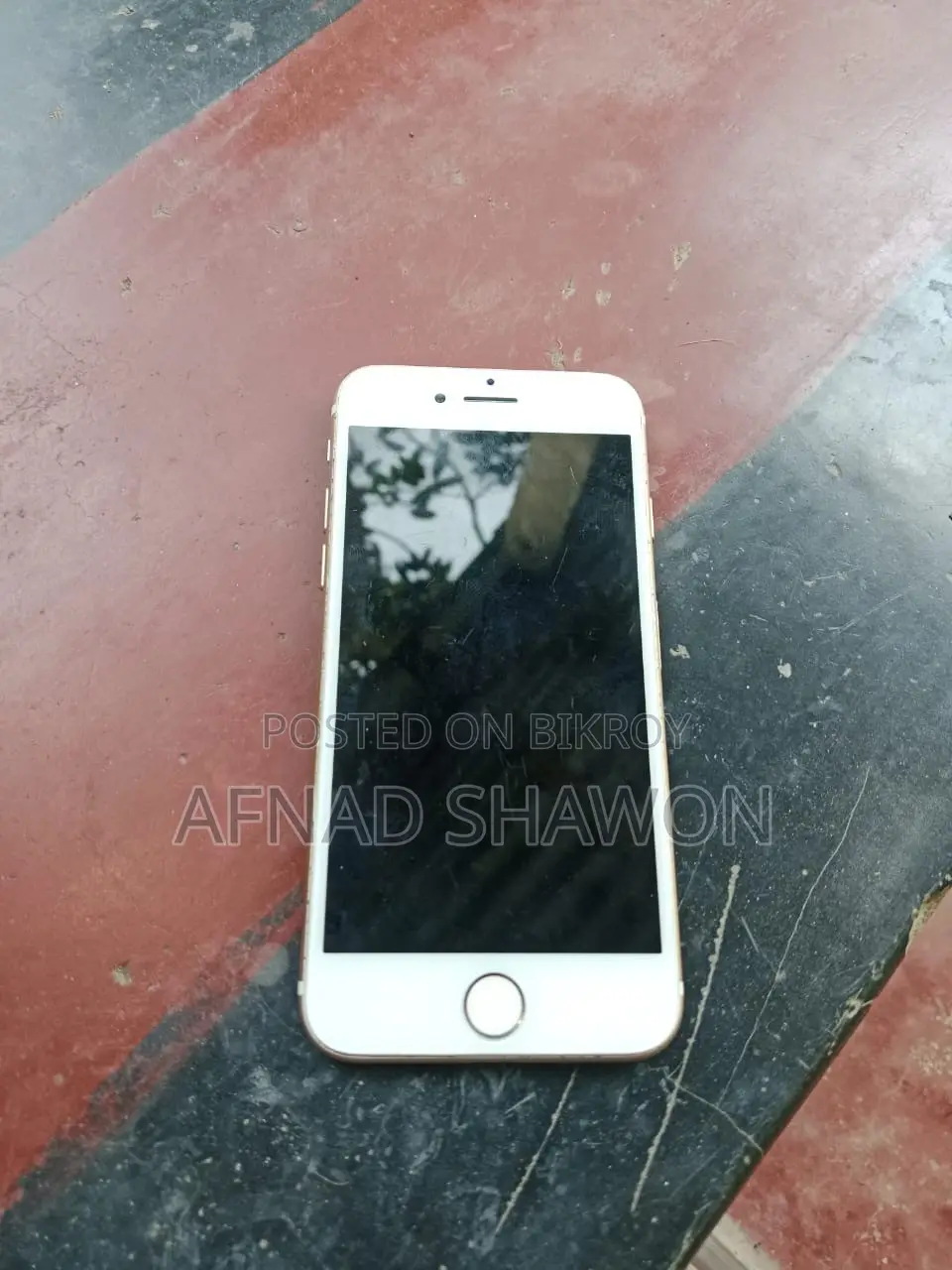 Apple iPhone 7 32 GB Gold