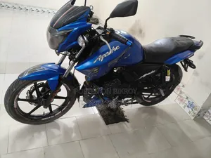 TVS Apache RTR 160 2V 2016 Blue